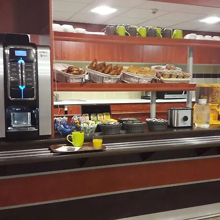 Sure By Western Hotel Saint-Amand-les-Eaux