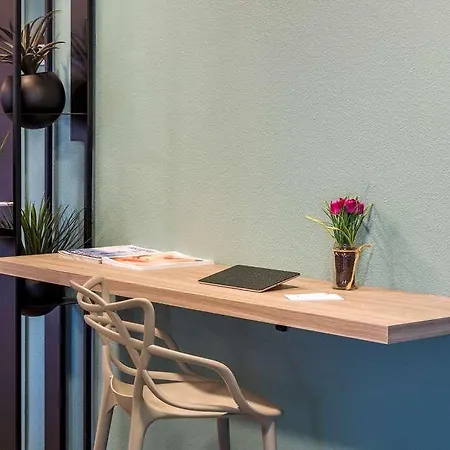 Hotel Sure By Western Saint-Amand-les-Eaux