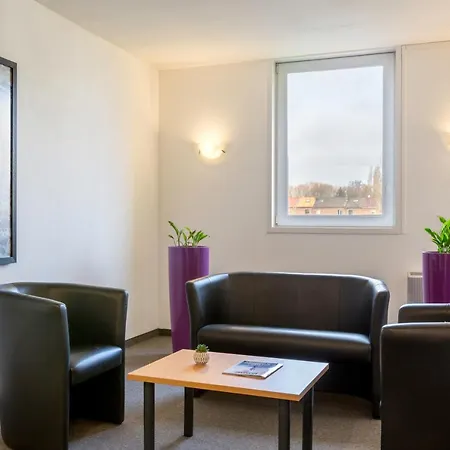 Sure By Western Hotel 3*